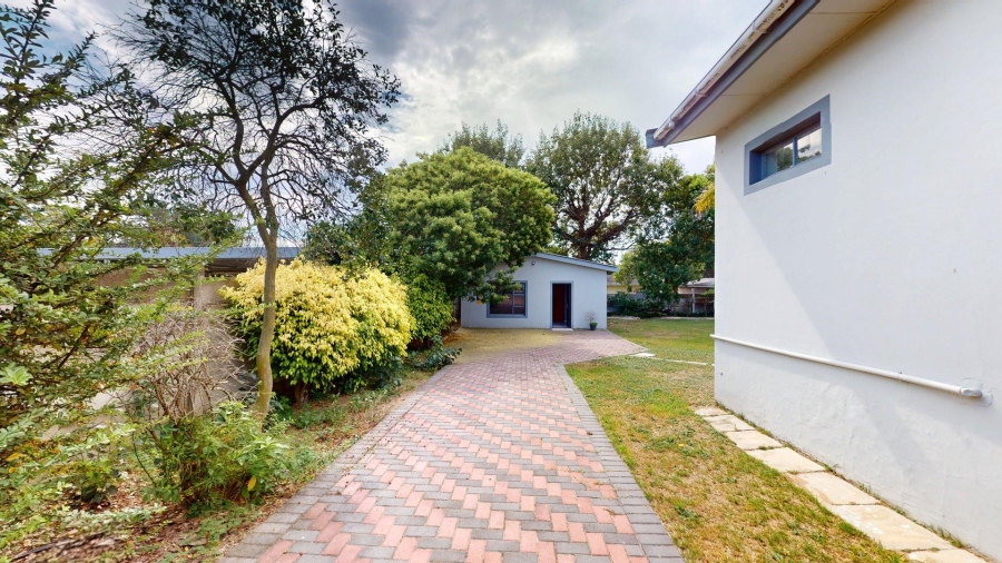 4 Bedroom Property for Sale in Lorraine Eastern Cape